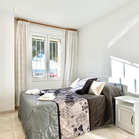 Appartement Devant La Plage Roses Esterno foto